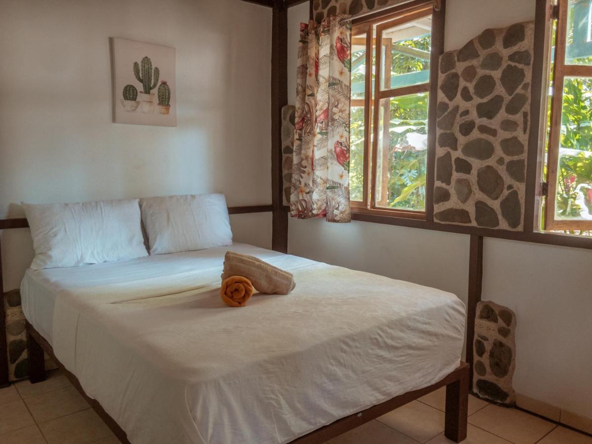 Uvita River Guesthouse Exterior foto